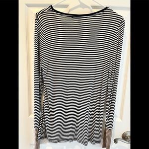 HOST PICK Black and white stripped long sleeve soft material shirt